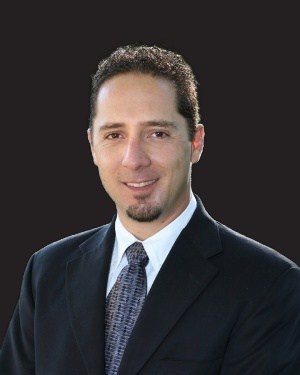 Francisco Reina Senior Specialist Lerch Bates Denver, CO