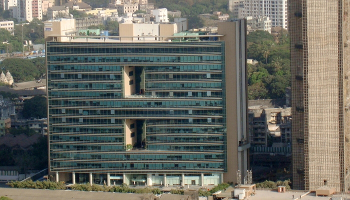Lodha Excelus, Mahalakshmi Façade Project